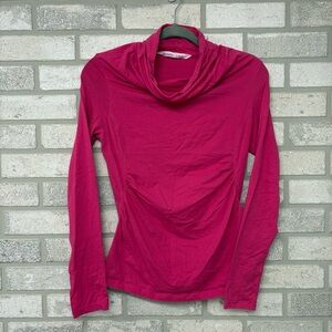 Athleta Vibrant Pink Long Sleeve Top Size Small